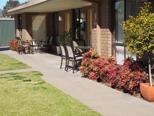 Jacaranda Holiday Units Swan Hill Bagian luar foto